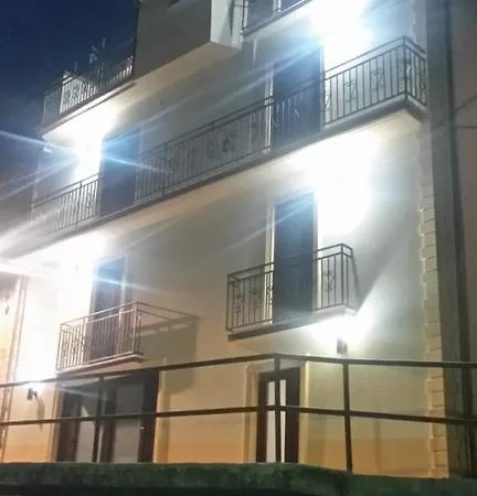 Oda ve Kahvaltı Il Belvedere 3*