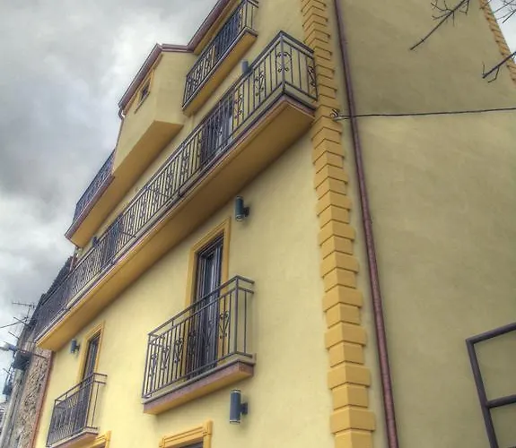 Il Belvedere ベッド・アンド・ブレックファスト 3*